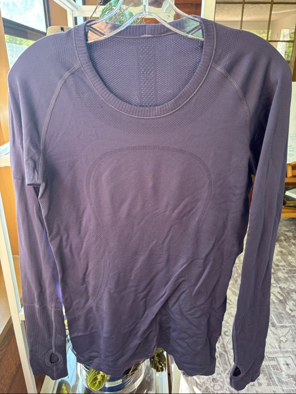 Lululemon Stretch Long Sleeve Women’s Active Shirt